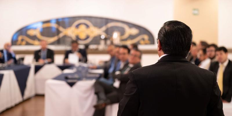 Presentación de avances de establecimiento de Sistema Nacional de Seguimiento y Evaluación.