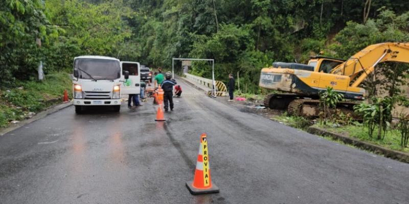 CIV avanza en trabajos en el km 284 de la RN-01 San Marcos