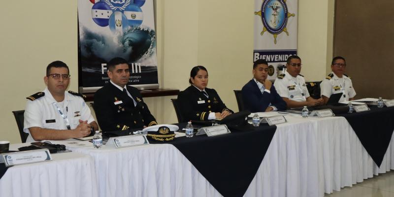La Marina de la Defensa Nacional de Guatemala participa en taller regional de implementación de instrumentos para la seguridad en la navegación.