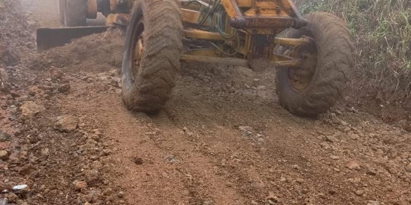 Continúan trabajos de mantenimiento en San Cristóbal Verapaz