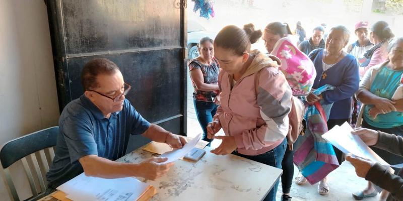 Familias de Jalapa y Santa Rosa reciben Alimentos por Acción