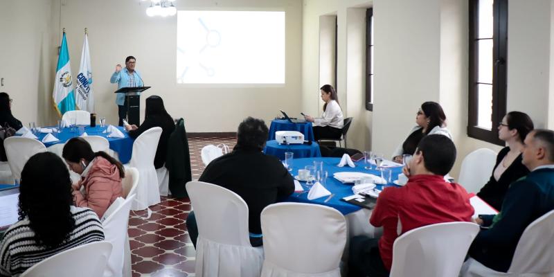 Senacyt impulsa la divulgación científica capacitando a periodistas y comunicadores