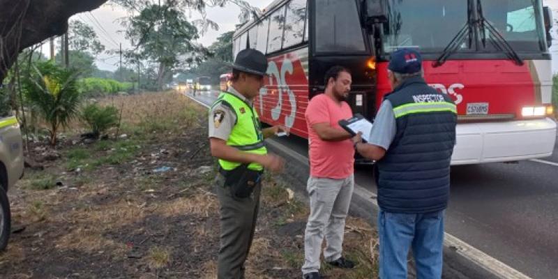 Viaja tranquilo y llega seguro: PROVIAL realiza operativos preventivos durante fin de año