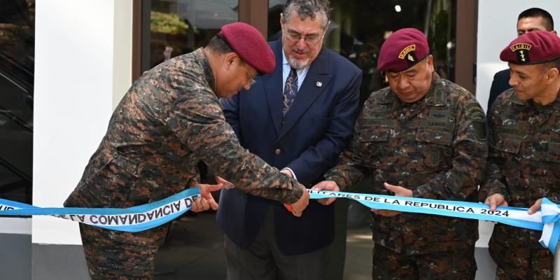 Inauguración de la ampliación y mejoramiento de las instalaciones de Reservas Militares de la República.