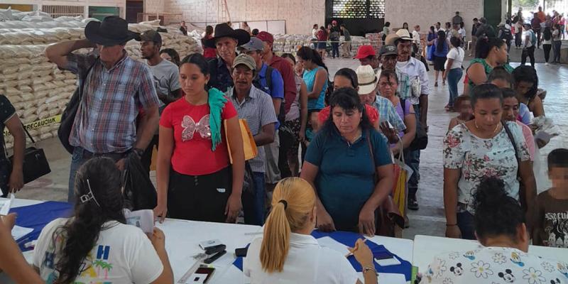 Asistencia alimentaria llega a familias de Quetzaltenango, Jutiapa y Santa Rosa