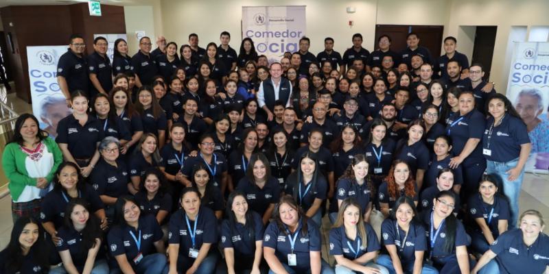 CAPACITACIÓN A PERSONAL DE COMEDORES SOCIALES 