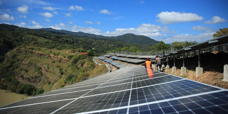Se implementa uso de la energía solar en la agricultura