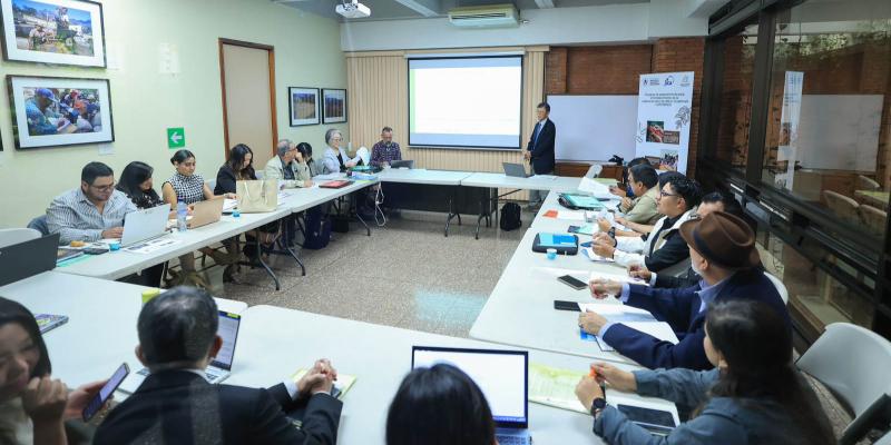 Técnicos formados en temas de mercadeo de café