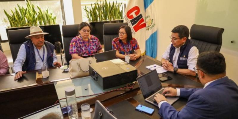 Mejores carreteras para beneficiar a comunidades de Chimaltenango