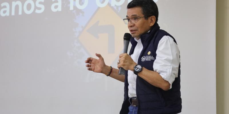 Ministro de Comunicaciones fija ejes de trabajo para 2025 