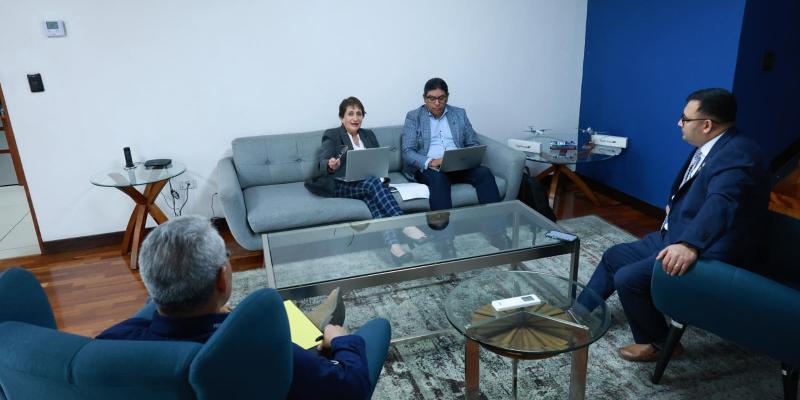 Autoridades de la DGT y PDH dan seguimiento a temas para brindar un mejor servicio a los usuarios 