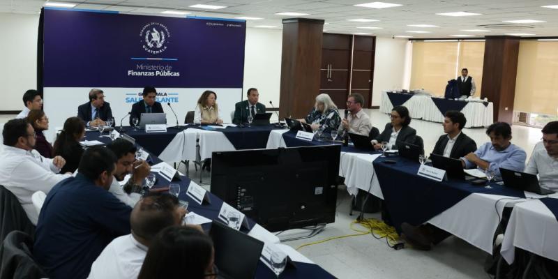 Minfin y Banco Mundial dan seguimiento al Programa de Reducción de Emisiones