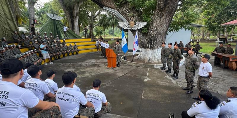 Brigada de Paracaidistas inauguró Curso Básico de Paracaidismo I-2025.