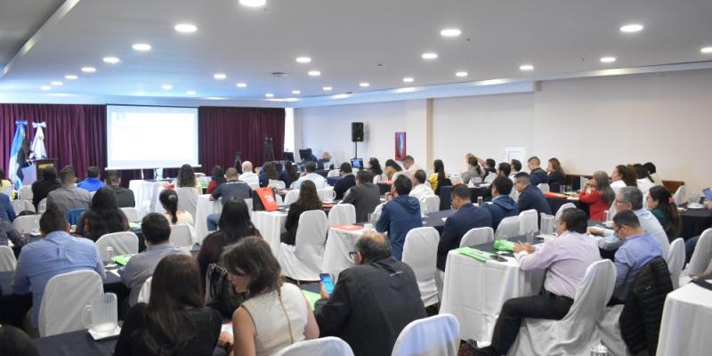 Uno de los talleres de lineamientos dirigidos a instituciones públicas.