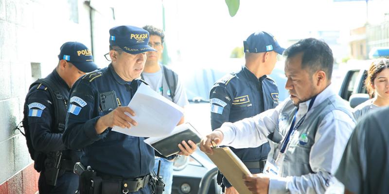 Investigarán atropellamiento deliberado de un perro en La Antigua Guatemala