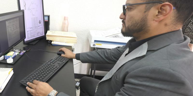 La digitalización permite mejorar la atención al usuario y transparentar procesos. 