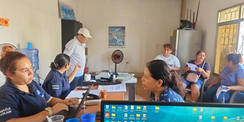 Registran a 167 pescadores artesanales en Champerico, Retalhuleu 