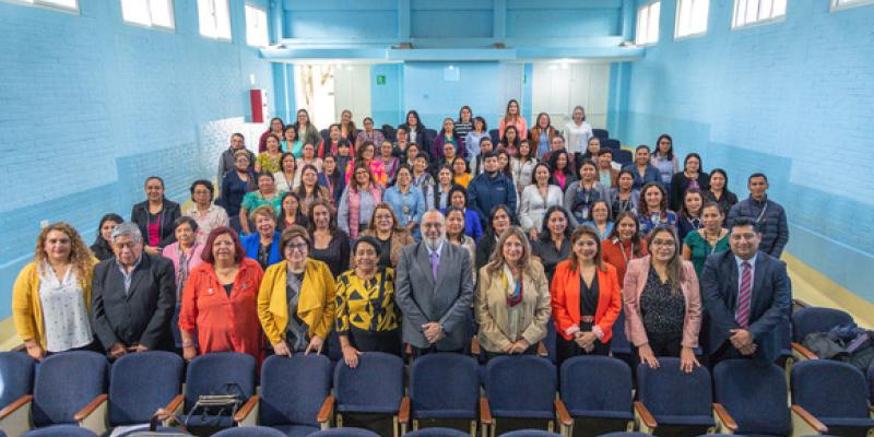 Para celebrar los 50 años de la Escuela de Trabajo Social, se organizó una conferencia en la que participaron las profesionales de la SBS.