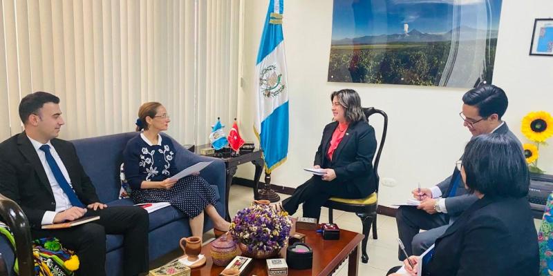 comunicado del Minex