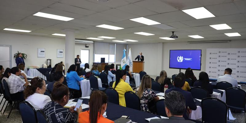 A esta capacitación presencial le seguirán otras virtuales.