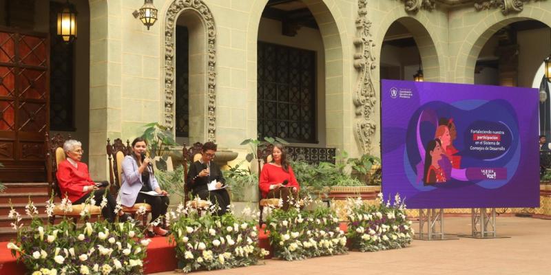 SCEP realiza foro: Mujeres con voz, fortaleciendo la participación en los Consejos de Desarrollo