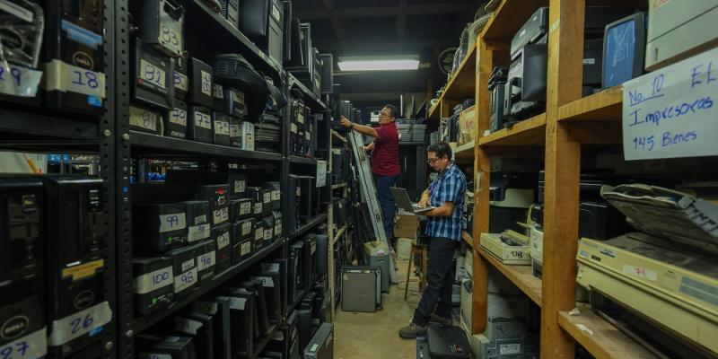 Minfin y Contraloría capacitan sobre la baja de bienes muebles inservibles