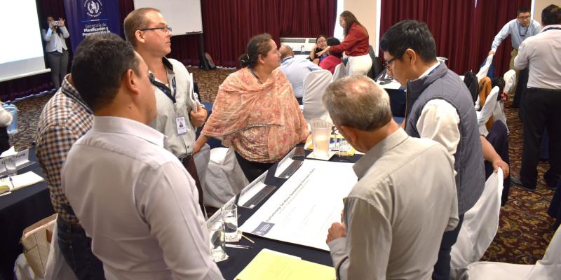 Delegados participan en Taller de Gestión Estratégica y Capacidades Gerenciales.