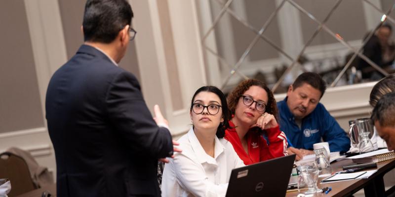 Especialista en preinversión asesoraron a entidades públicas de inversión.