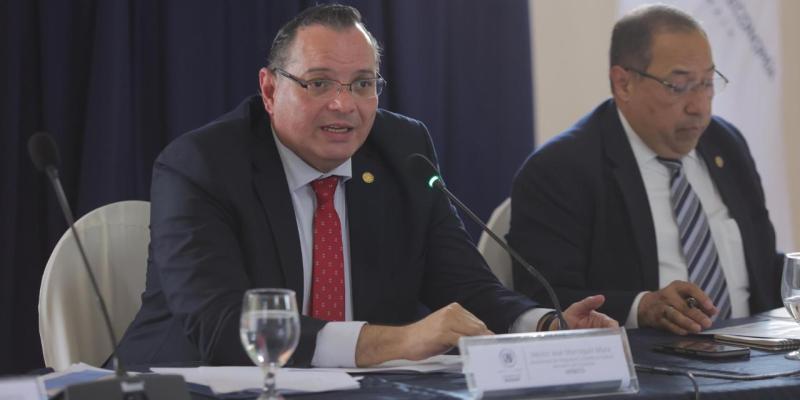 El objetivo principal es lograr que más productos guatemaltecos lleguen a otros países del mundo, lo que puede traducirse en más empleos, mejores ingresos y nuevas oportunidades para muchas familias.