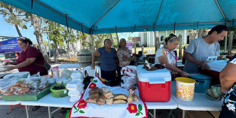 Melchor de Mencos fortalece su economía con la Feria del Agricultor