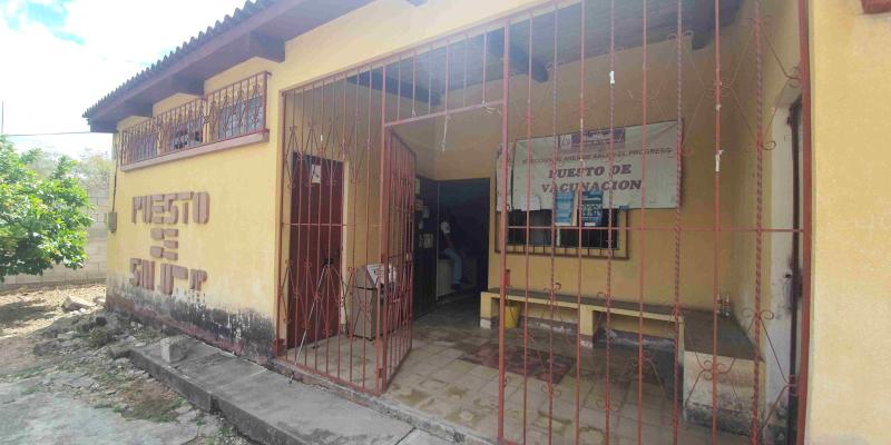 Puesto de Salud de Cerro Blanco es evaluado por la UCEE