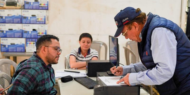 Covial avanza en la contratación de más proyectos para el mantenimiento de la red vial