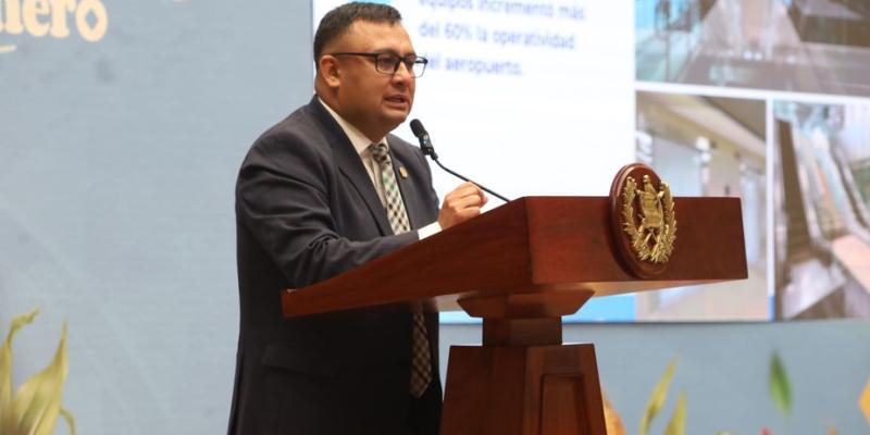 CIV trabaja para certificar el Aeropuerto Mundo Maya y modernizar aeródromos de Quetzaltenango y Puerto Barrios