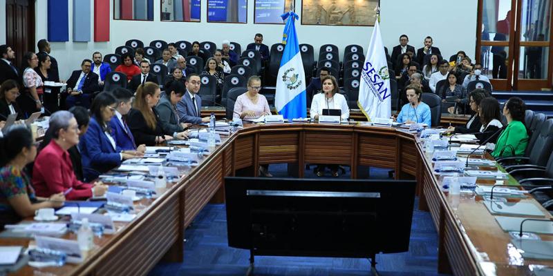 Gobierno fortalece acciones interinstitucionales para combatir la desnutrición aguda