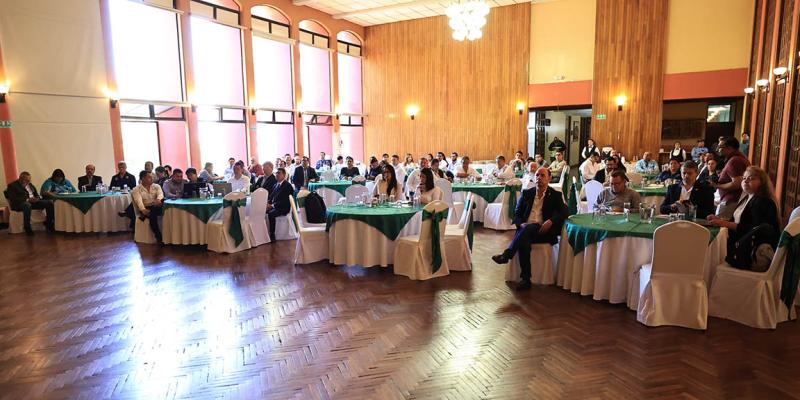 Imparten charlas magistrales acerca del control de plagas y enfermedades en las plantas