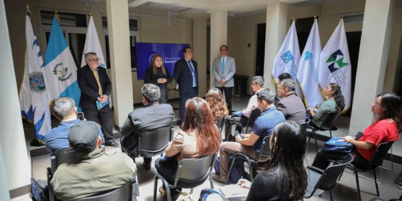 Recibieron una visión integral sobre el funcionamiento de estos registros que son pilares del desarrollo económico y la certeza jurídica nacional.