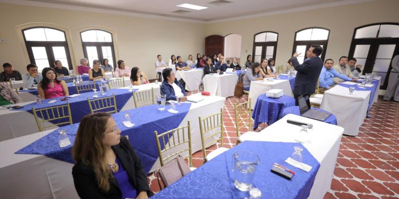 El Mineco invita a más emprendedores a unirse a estos esfuerzos, aprovechar los beneficios de la bancarización y cumplir con sus responsabilidades fiscales. 