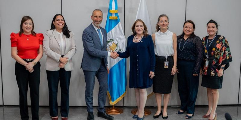 comunicado del Minex