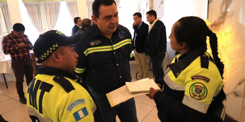 Tecnología en ruta: DGT impulsa la modernización del transporte en mesa interinstitucional en Quetzaltenango