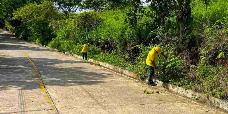 COVIAL mejora drenaje pluvial en ruta de Chiquimulilla hacia Los Cerritos, Santa Rosa