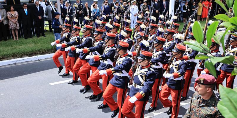 Conmemoran 154 aniversario de la Gesta Revolucionaria de 1871 y Día del Ejército