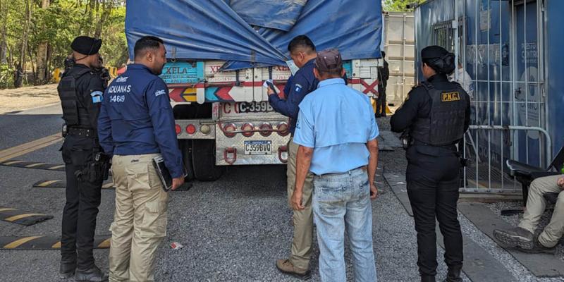 Emitidas 625 licencias de trasporte de productos avícolas 