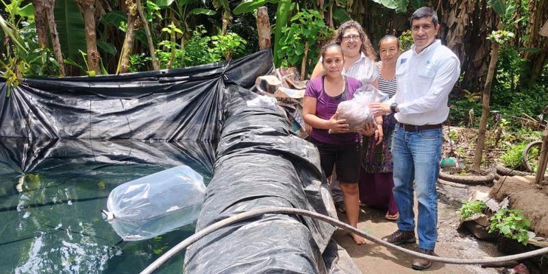 Entregan dos mil alevines de tilapia a familias de Escuintla