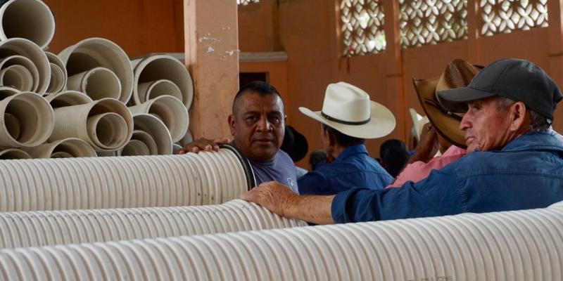 ENTREGE ADE INSUMOS EN CHIQUIMULA