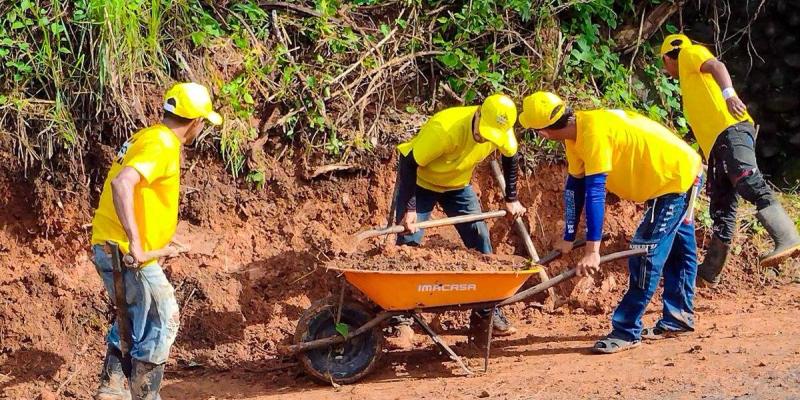 El CIV atiende 340 emergencias viales por lluvias y mantiene más de 400 proyectos activos 