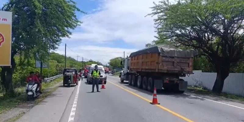 El trabajo no se detiene: Provial asiste en colisión múltiple en ruta al Atlántico