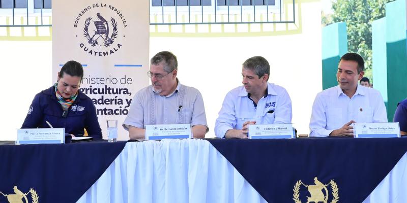 MAGA e IICA inician nueva etapa de trabajo en favor del sector agrícola rural