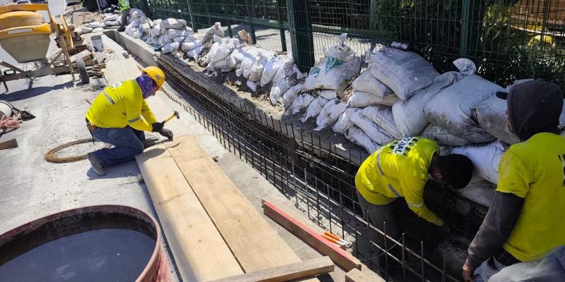 CA-9 Sur: COVIAL mejora drenaje en el puente de Villa Nueva