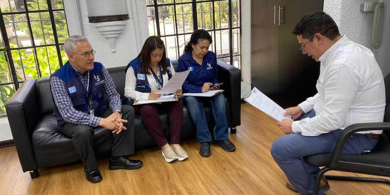 Visita de la PDH a la DGT destaca avances en educación vial y modernización del transporte público
