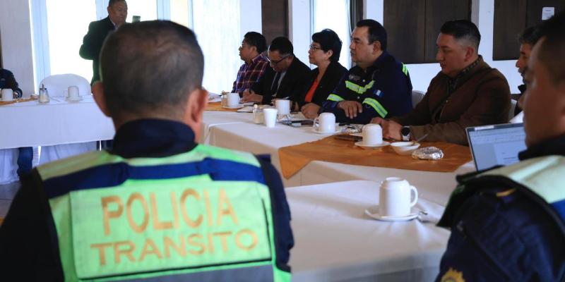 mesa de trabajo en Quetzaltenango